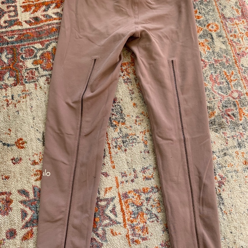 Alo yoga leggings